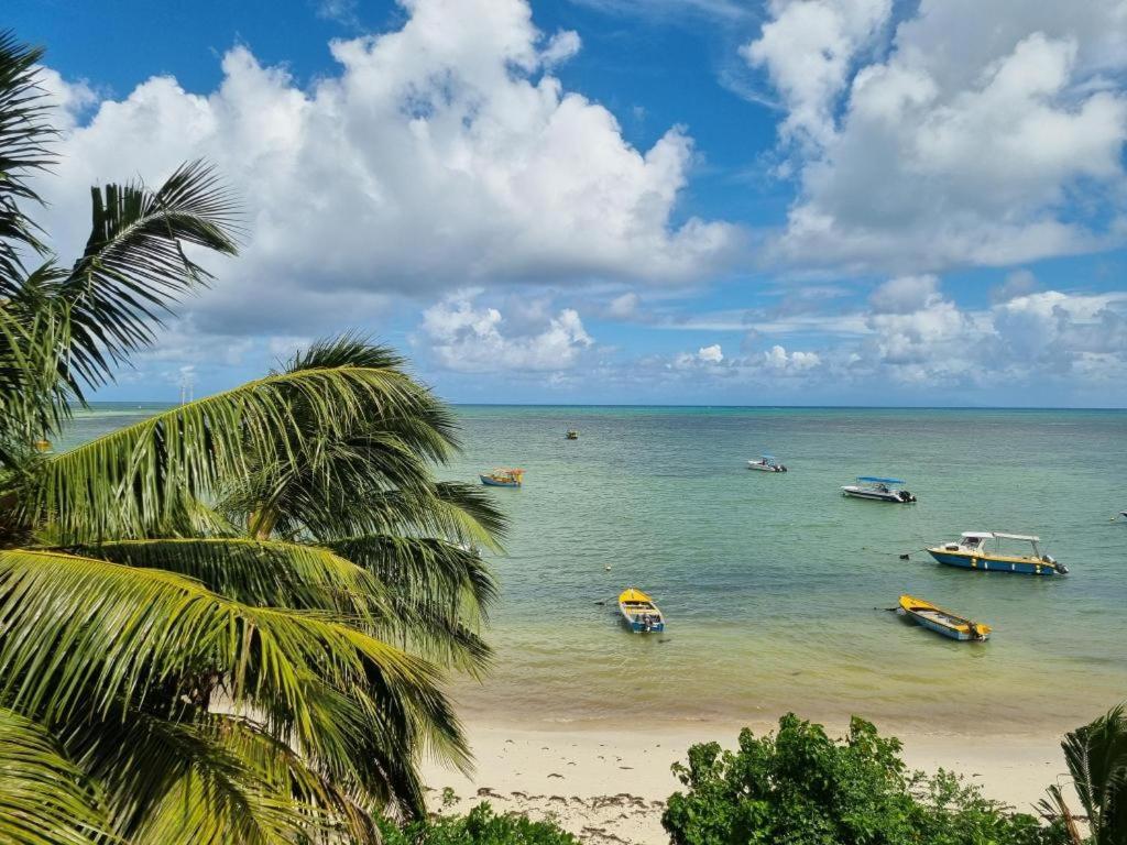 Diamond Plaza Hotel Grand Anse  ภายนอก รูปภาพ